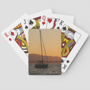 Baraja De Cartas Barco De Navegación Al Atardecer En El Sonido Puge