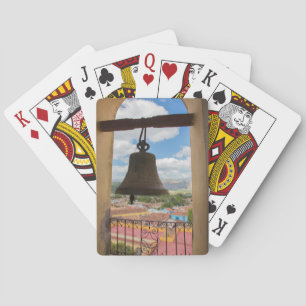 Baraja De Cartas Bell en una torre de la iglesia, Cuba