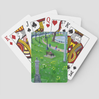 Baraja De Cartas Caminando por el Lough en Cork, Irlanda
