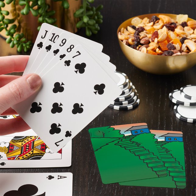 Baraja De Cartas Casa En Una Colina Verde (Subido por el creador)