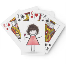 Chica de la figura de palo con vidrio de vino