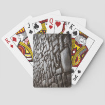 Cobblestones iluminados por luna