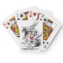 Conejo blanco con Alicia de Corazón Rojo en el Paí