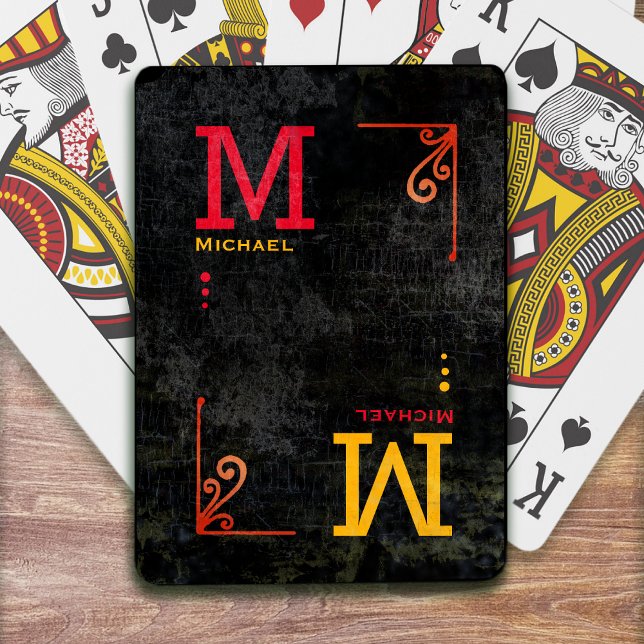 Baraja De Cartas cubierta monogramada de negro envejecida de (Subido por el creador)