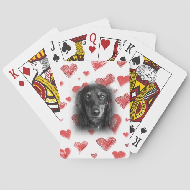 Baraja De Cartas Dachshund con corazones rojos (Reverso)