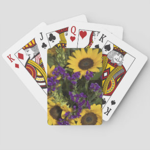 Baraja De Cartas EE. UU., primer plano de arreglo floral de novia,