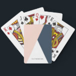 Baraja De Cartas Elegante triángulos geométricos rosa y azul marino<br><div class="desc">Diseño minimalista y moderno que representa un bloque de color rosa,  blanco y azul marino.</div>