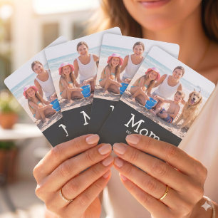 Baraja De Cartas Foto de fuente caprichosa divertida en blanco de m
