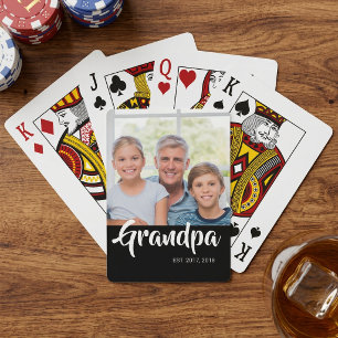 Baraja De Cartas Foto en negro con guión establecido de abuelo