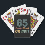 Baraja De Cartas Funny Vintage 65th Birthday<br><div class="desc">¡Una gran idea de regalo de humor de cumpleaños para hombres y mujeres que saben que se ven bien a medida que envejecen! Un divertido regalo de cumpleaños para tu mamá,  papá,  abuela,  abuelo,  hermano o amigo.</div>