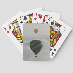 Baraja De Cartas Globo aerostático sobre un cielo nublado toscano