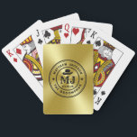 Baraja De Cartas Groomsmen del Monograma de Oro Vintage Occidental<br><div class="desc">Regalos personalizados para padrinos con temática de vaquero occidental. Decorada con gorra de vaquero con letra occidental vintage. El texto y el color son editables utilizando la herramienta de diseño para que se ajuste a su ocasión. Obtén este regalo de personalizar para boda, despedida de soltero, fiesta de compromiso o...</div>