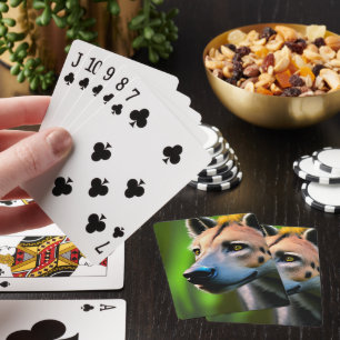 Baraja De Cartas Hena Alarmante Mirando Su Preya,