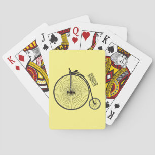 Baraja De Cartas Ilustración de dibujos animados de rueda alta