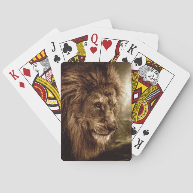 Baraja De Cartas León contra el cielo tormentoso (Reverso)