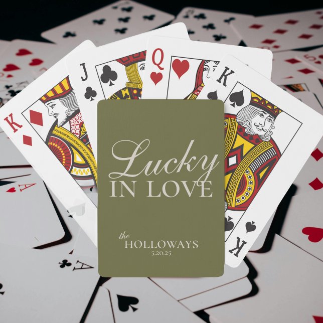 Baraja De Cartas Libro de Boda personalizado Olive Green (Add a playful and memorable twist to your guest book with these “Lucky in Love” playing cards!)