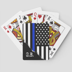 Baraja De Cartas Ligeramente hacia fuera rasgadas iniciales del