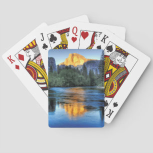 Baraja De Cartas Luz de oro en media bóveda