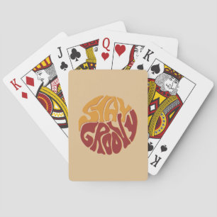 Baraja De Cartas Mantente Groovy con una pizca de rojo y amarillo