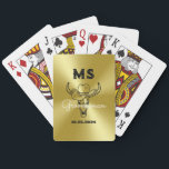 Baraja De Cartas Monograma Groomsmen del Boda de Cowboy del país oc<br><div class="desc">Regalos personalizados para los padrinos con tema de vaquero del oeste. Decorada con gorra de vaquero con letra occidental vintage. El texto y el color son editables utilizando la herramienta de diseño para que se ajuste a su ocasión. Obtén este regalo de personalizar para boda, despedida de soltero, fiesta de...</div>