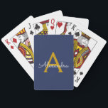 Baraja De Cartas Navy Blue Gold Modern Script Girly Monograma Nombr<br><div class="desc">Cartas de juego de nombres de monograma de escritura simple azul y oro de Marina. Esto hace que el dulce perfecto cumpleaños 16,  boda,  ducha de novia,  aniversario,  ducha de bebé o fiesta de soltera sea regalo para alguien que ama el lujo glam y los estilos de moda.</div>