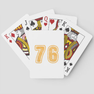 Baraja De Cartas Número 76 en la parte frontal grande y negrita 76
