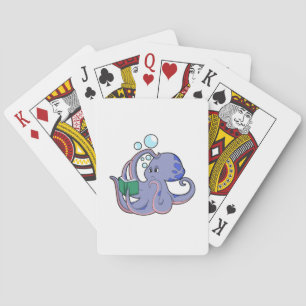 Baraja De Cartas Octopus al leer con un libro