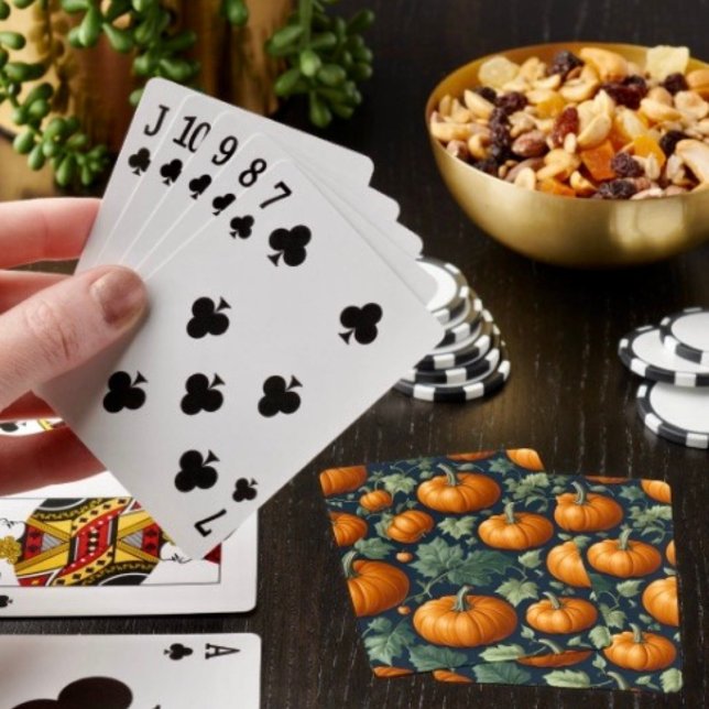 Baraja De Cartas Parche de Calabaza Frondosa (Poker cards easy to shuffle, smooth card stock. Dimensions: 2.5" x 3.5”. )