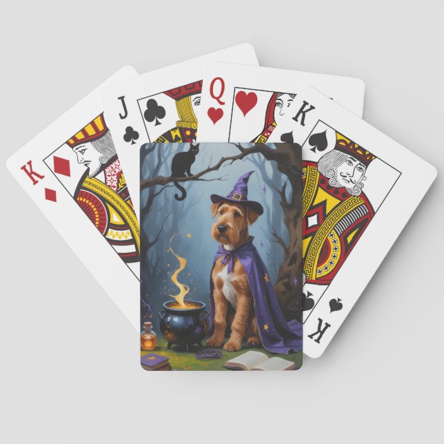 Baraja De Cartas Pintura de Halloween de Airedale Dog Whimsical (Reverso)