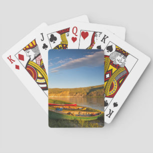 Baraja De Cartas Practicando canoa a lo largo de los acantilados bl