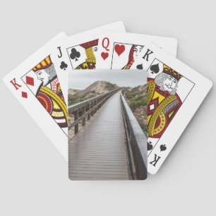 Baraja De Cartas Puente del pie en el parque de estado del lago oso
