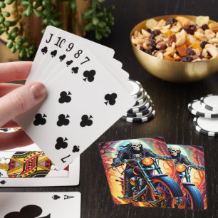 Baraja De Cartas Recorriendo las ramas entrelazadas