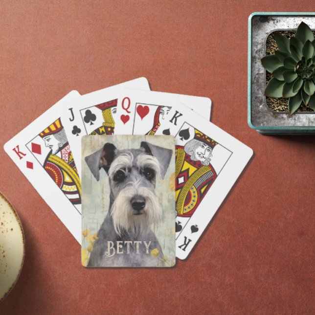Baraja De Cartas Schnauzer personalizado (Add a touch of cuteness to your card game with these pretty playing cards.)
