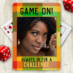 Baraja De Cartas Su cubierta de tarjetas de juego con colores fotog