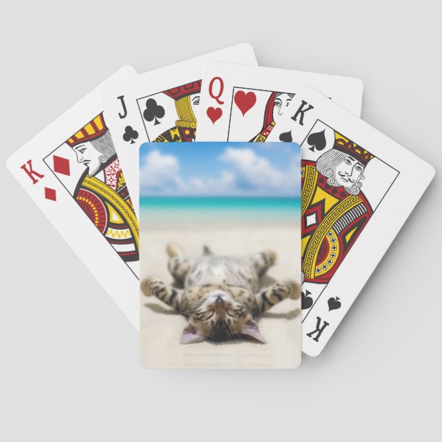 Baraja De Cartas Un gato tomando el sol en la playa (Reverso)