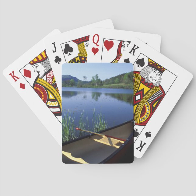 Baraja De Cartas Una canoa descansa en la orilla de Little Long Pon (Reverso)