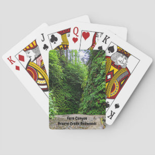 Baraja De Cartas Vientos de sendero en las paredes verdes del cañón