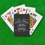 Baraja De Cartas Vintage 21st Birthday Year For Him Limited Edition<br><div class="desc">👉 Pon una sonrisa en la cara con este personalizado de 21 años jugando a las cartas regalo para él! Este es el regalo perfecto para tu hijo o mejor amigo. #zazzlemade - Simplemente haga clic para personalizar este diseño 🔥 Mis promesas - Este diseño es único - Está diseñado...</div>