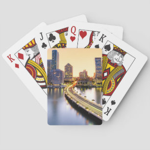 Baraja De Cartas Vista del Mandarin Oriental Miami con reflexión