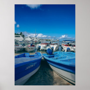 Barcos Costeros en el Agua Póster de Fotografía
