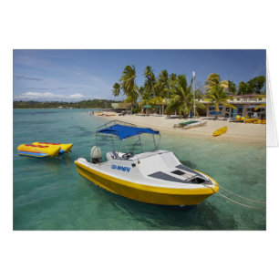 Barcos de motor y banana