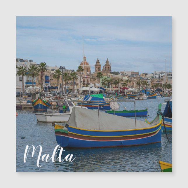Barcos de pesca tradicionales y coloridos en Malta (Anverso)