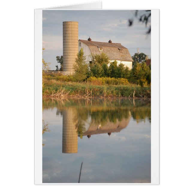 Barn en el agua (Frente)