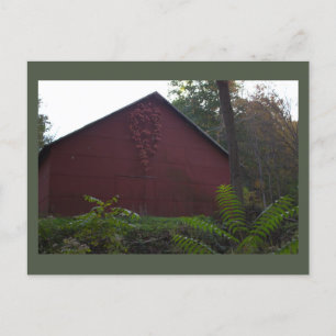Barn rojo con postal marfileña