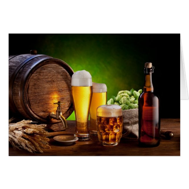 Barril de cerveza con lentes de cerveza sobre una  (Anverso (Horizontal))