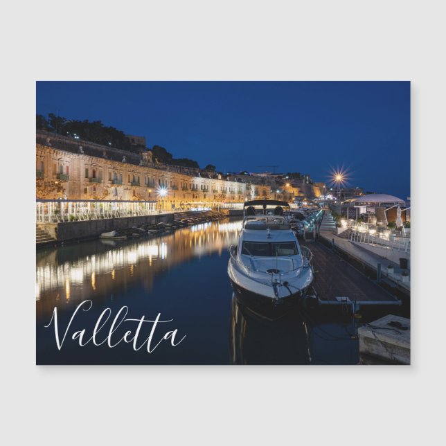 Barrio costero de La Valeta con pequeño puerto (Anverso)