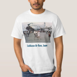 Base Aérea Tachikawa, Japón, Camiseta Abierta