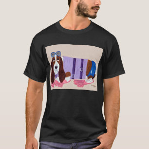 Basset Hound en camiseta de aletas