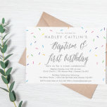 Bautismo y primera invitación a la salpicadura de<br><div class="desc">Dulces y coloridas salpicaduras de rosa,  morado,  amarillo,  azul y verde decoran este bautismo y la invitación al primer cumpleaños. Edite fácilmente el texto para que se ajuste a su propia redacción. La parte posterior tiene un patrón de rociado con los mismos colores pastel.</div>