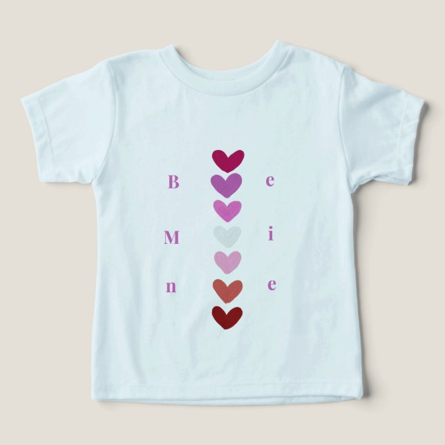 Be Mine Minimal Heart Stack Valentine T-Shirt (Diseño delantero )